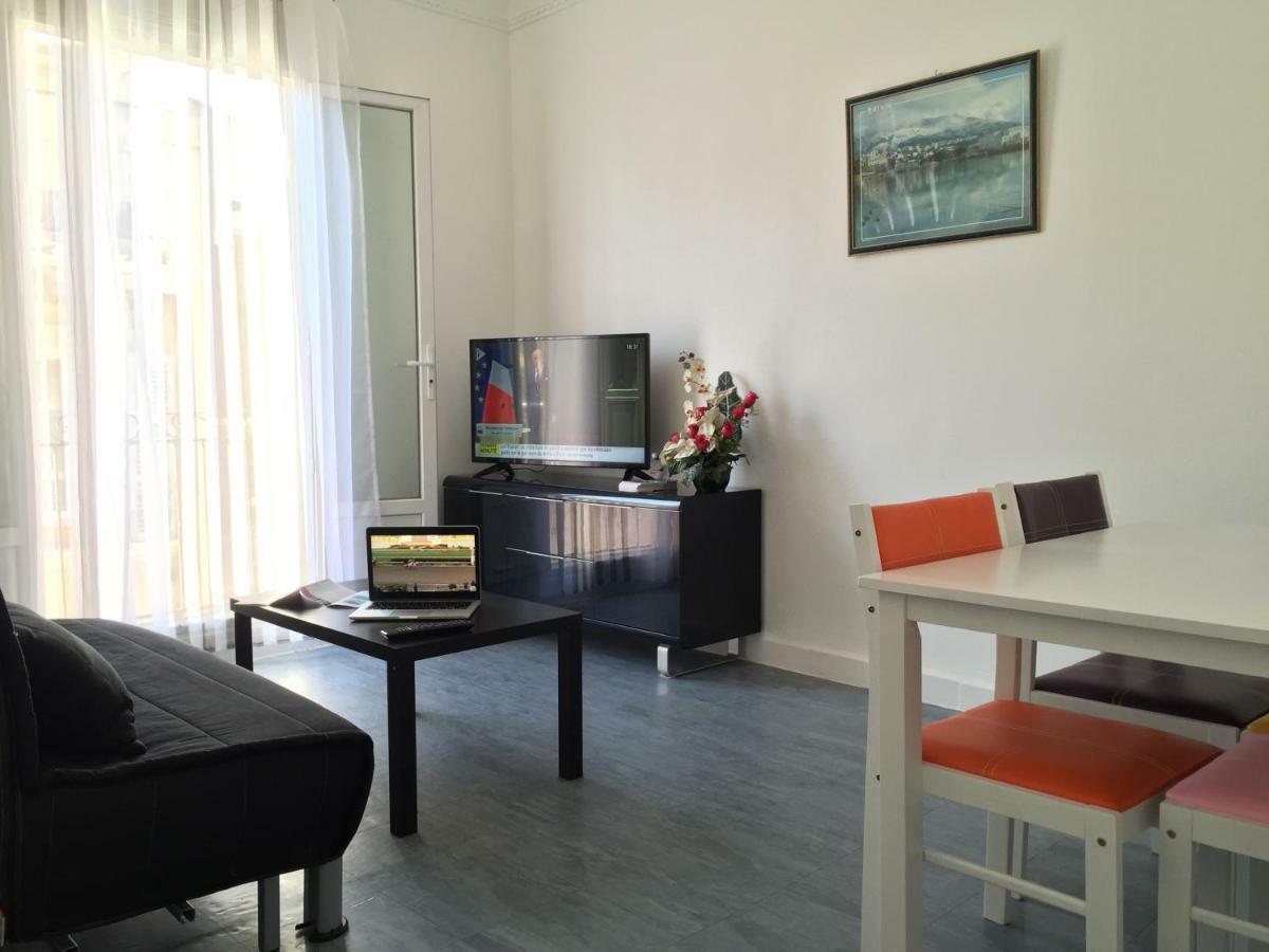 Appartement Le Saint-Charles Marsylia Zewnętrze zdjęcie